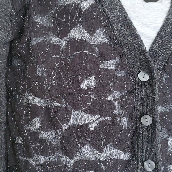 Simply Vera Cardigan - Picture 2 of 7